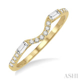 1/4 Ctw Round and Baguette Diamond Wedding Band in 14K Yellow Gold